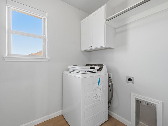 4th image of 5649 Butterfield Meadows Pkwy