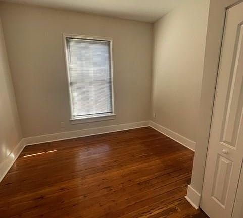 3rd image of 405 Harrison St #2