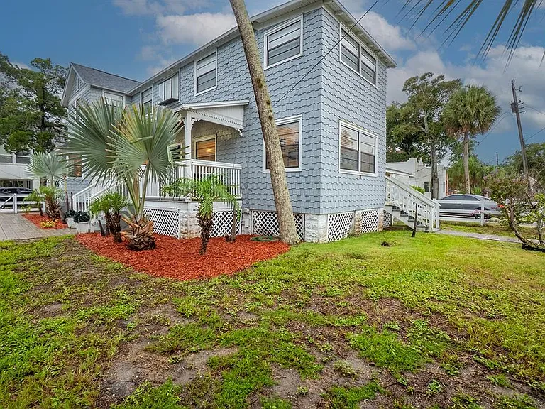 244 Lexington Dr — Photo 28