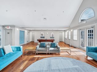 Columbia Crossing, Arlington, VA 22204
