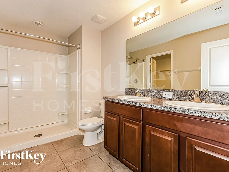 10104 Rose Petal Pl — Photo 13