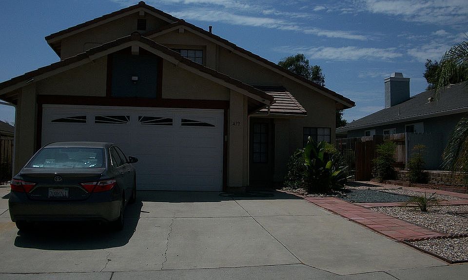 2nd image of 479 Lawn View Dr