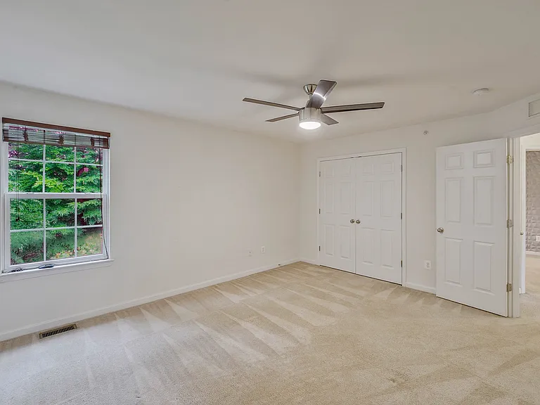 3461 Eagle Ridge Dr — Photo 36