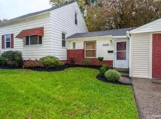23106 Melville Ave, Hazel Park, MI 48030
