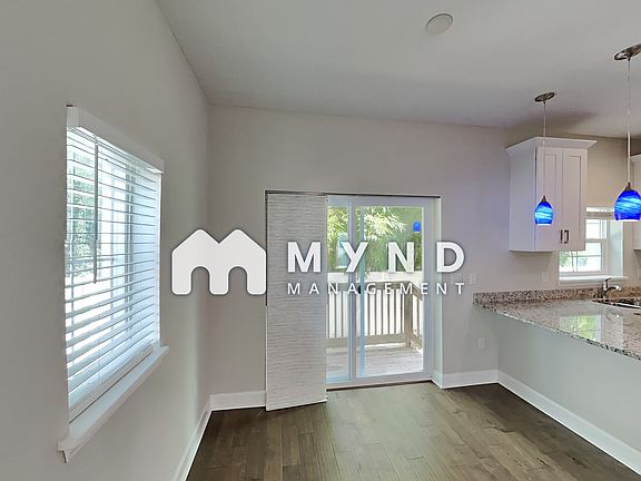 5th image of 3715 W Bay Ave Unit 3