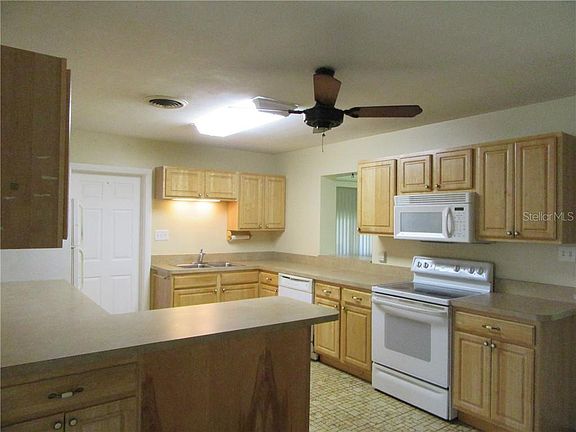 4th image of 103 Northshore Ter
