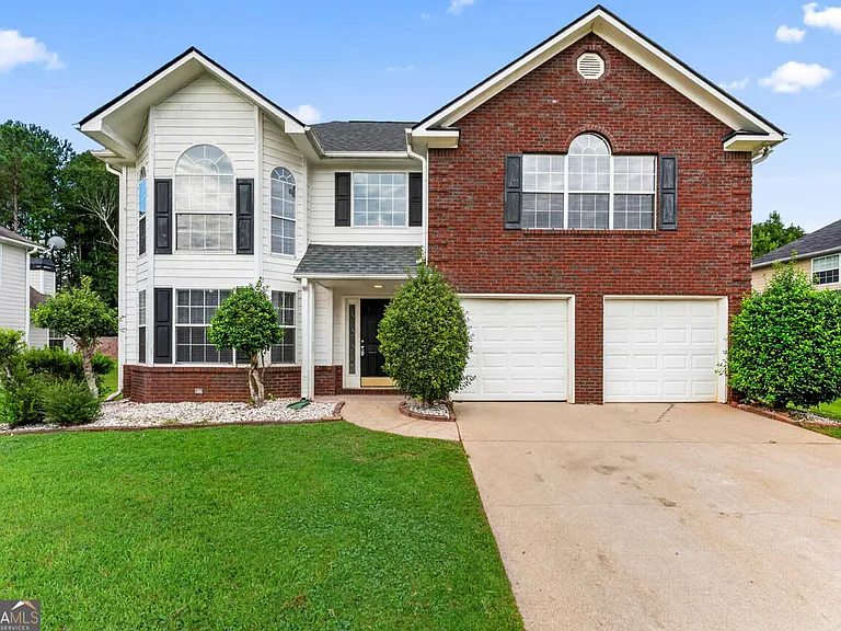 116 Summer Leigh Dr — Photo 1