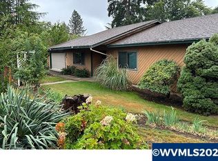 283 NW Reed Ln, Dallas, OR 97338