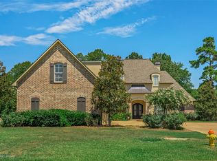 188 Waters Edge Dr, Shreveport, LA 71106