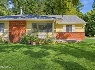 27A Pheasant St, Manchester Township, NJ 08759