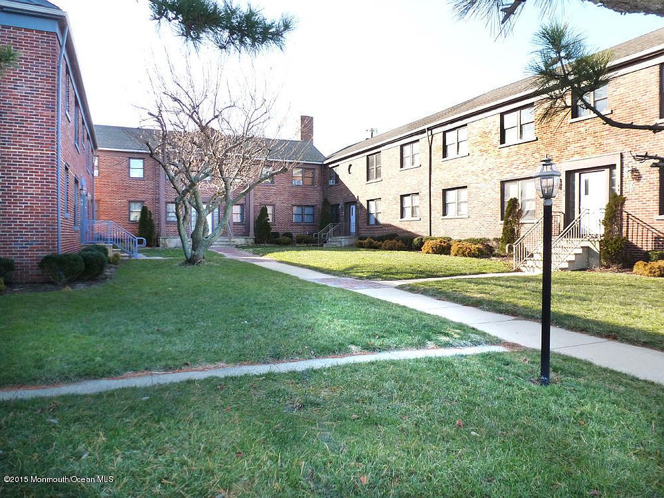 2nd image of 300 Deal Lake Dr APT 11