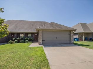 3509 SW Deerfield Blvd, Bentonville, AR 72712