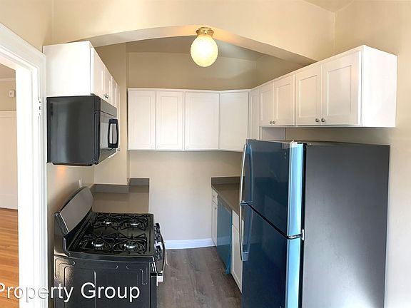 5th image of 1379 10th Ave #2