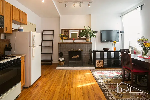 Sold by Ideal Properties Group | media 8