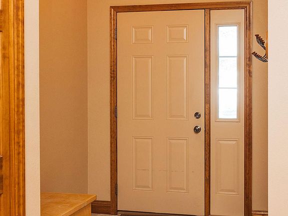 5th image of 14400 Clearwater Ct