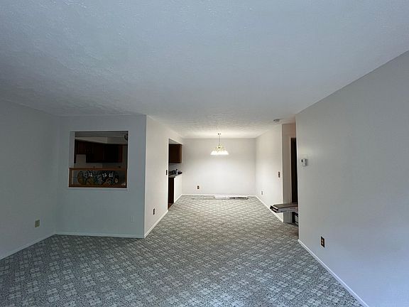 3rd image of 14801 Winding Way APT 1