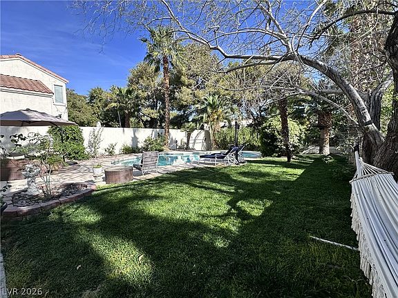 3rd image of 9724 Trail Rider Dr