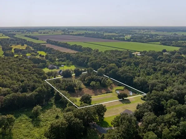 6440 Viator Rd, Maurice, LA 70555