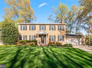 8805 Teresa Ann Ct, Alexandria, VA