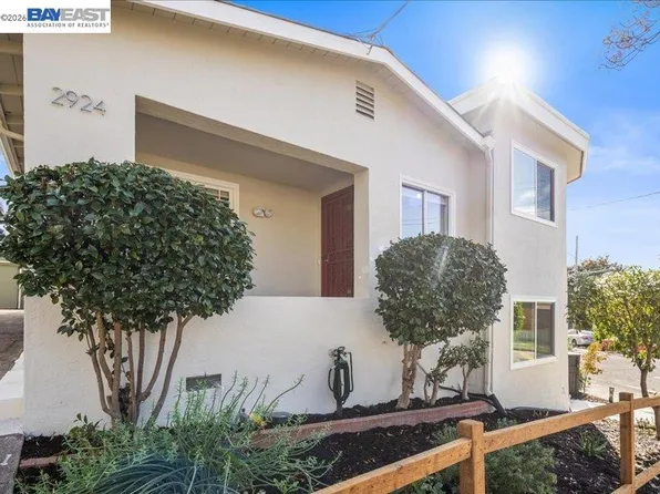 2924 Morcom Ave, Oakland, CA 94619