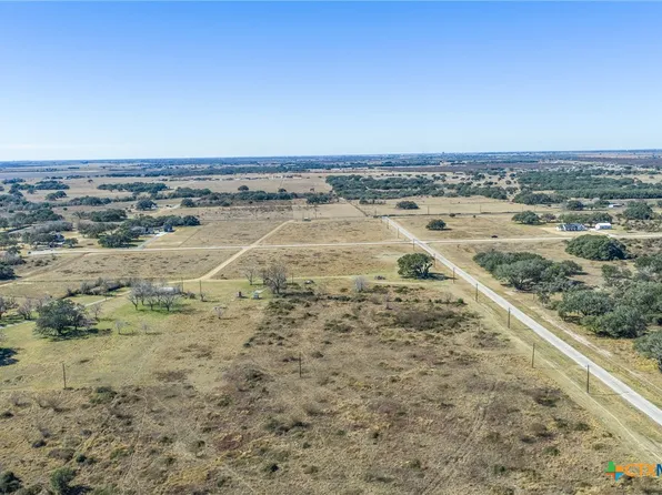 0 Sophie Ranch Rd Lot 6, Inez, TX 77968