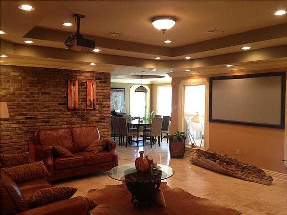 4th image of 7100 Lake Barrington Dr