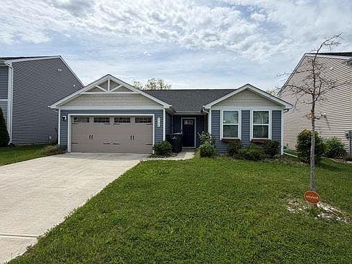 1st image of 9736 Oak Grove Dr
