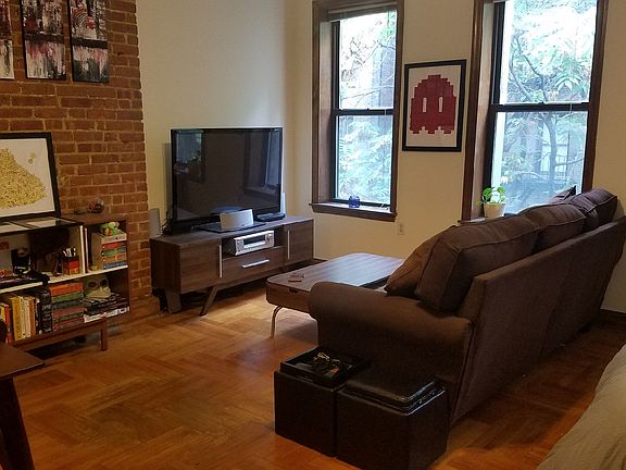 3rd image of 317 W 82nd St APT 5B