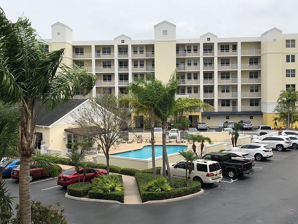 1st image of 1200 Country Club Dr APT 1202