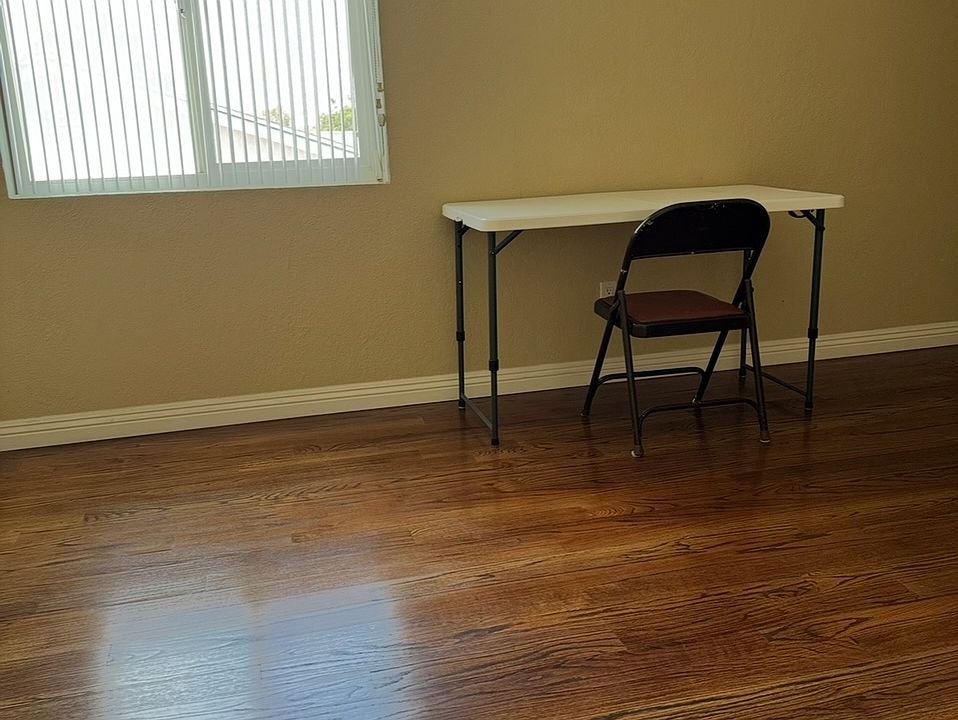 2nd image of 7222 Enders Ave