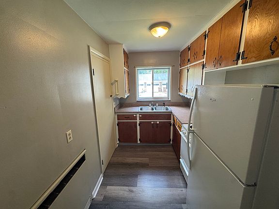 4th image of 531 N McKenzie St #1