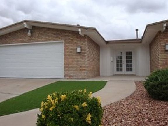2nd image of 10835 Vista Lomas Dr