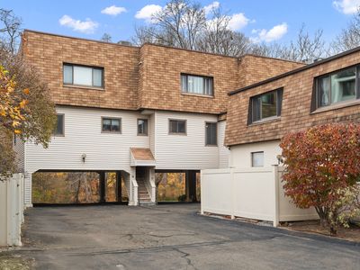 37 Riverside Avenue APT D, Stamford, CT, 06905