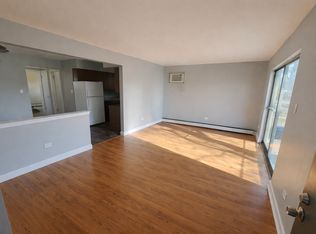 7016 Oconnell Dr, Chicago Ridge, IL 60415