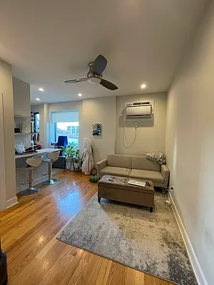 Rented by KEYNDOOR LLC | media 1