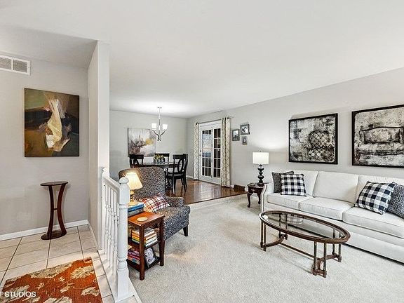 3rd image of 9731 Northcote Ave