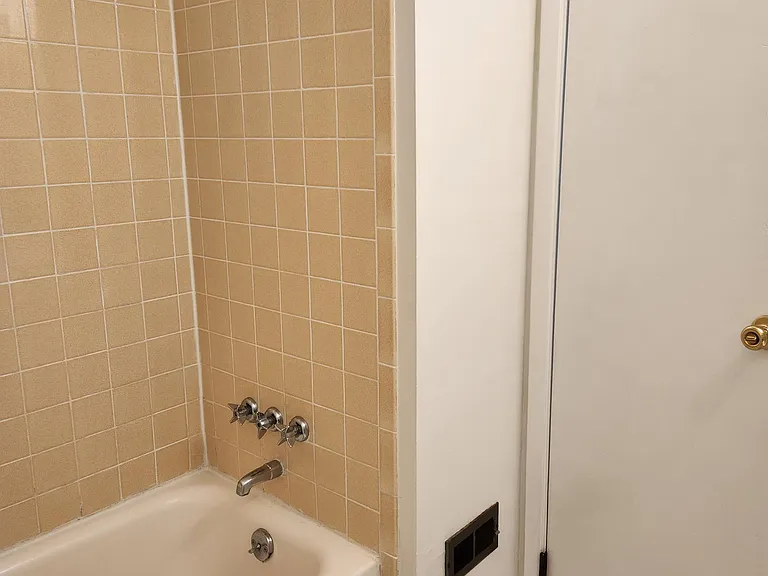 342 Fairmont Ave — Photo 39