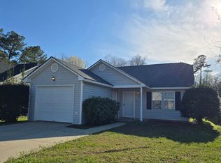 207 Oakwood Ln, Elizabeth City, NC 27909