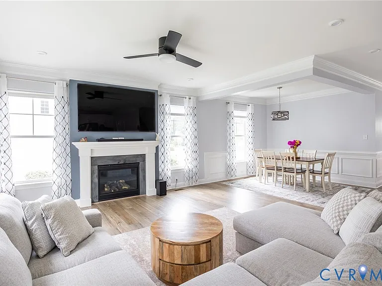 11585 Kings Pond Dr — Photo 9
