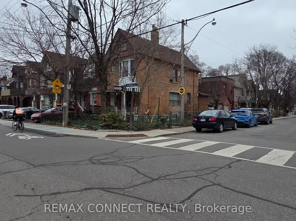 167 Wallace Ave, Toronto, ON M6H 1V1