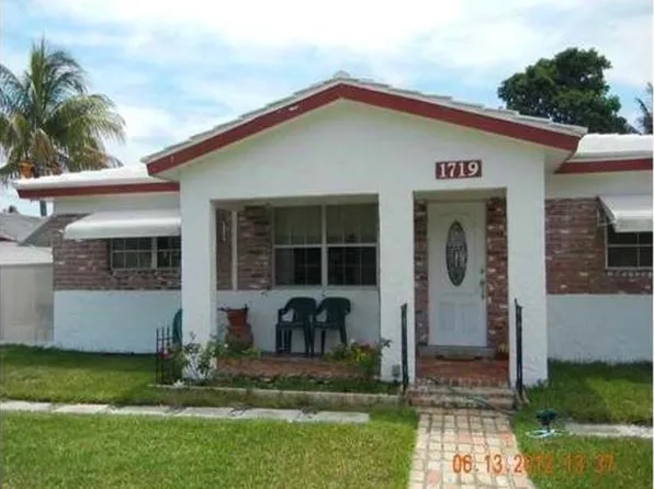 1719 SW 28th Avenue, Fort Lauderdale, FL 33312