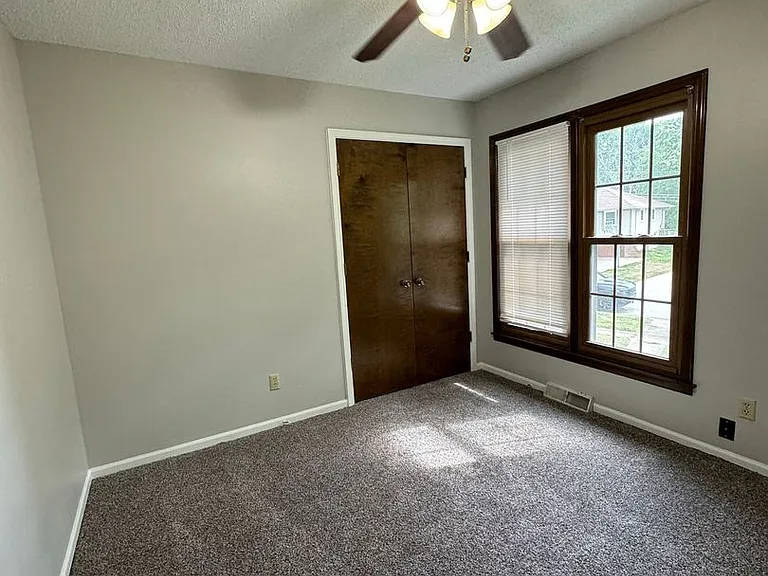 5330 Westridge Rd — Photo 13