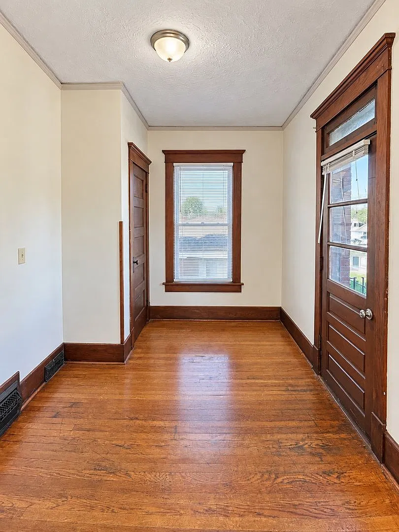 Historic Charm Meets Downtown Convenience! — Photo 2