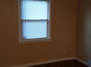 202 Woodlawn Cir, East Hartford, CT 06108