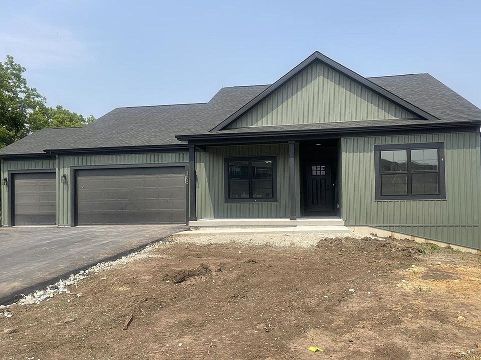 1st image of 305 Teri Lee Ln