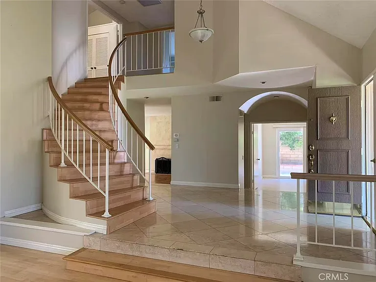 3400 Hawkwood Rd — Photo 3