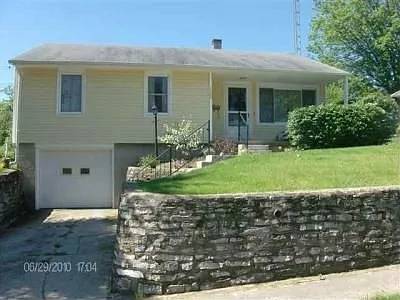 1305 Grace Ln photo 1