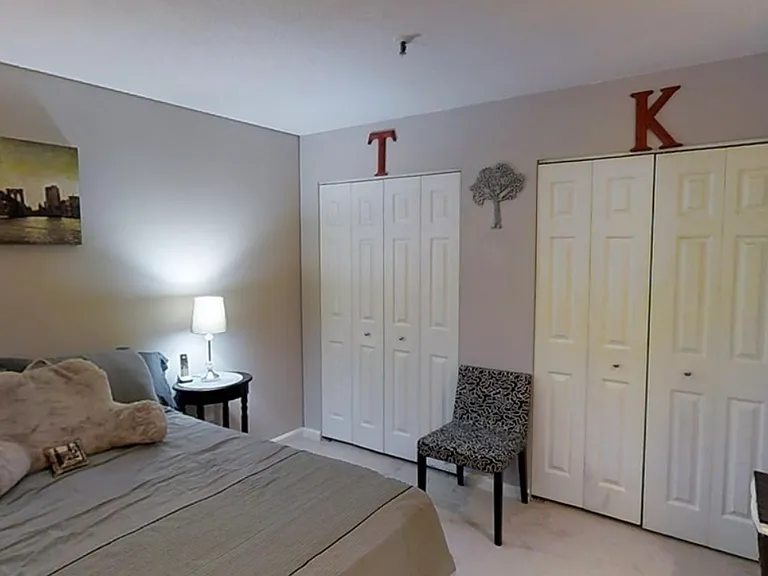 147 Kelton St #309 — Photo 10