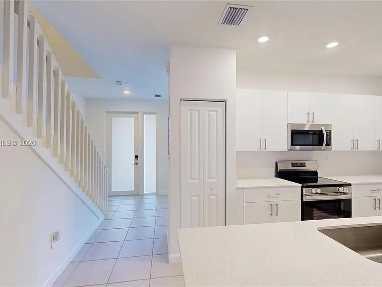 12875 SW 243rd Ter #12875 — Photo 7