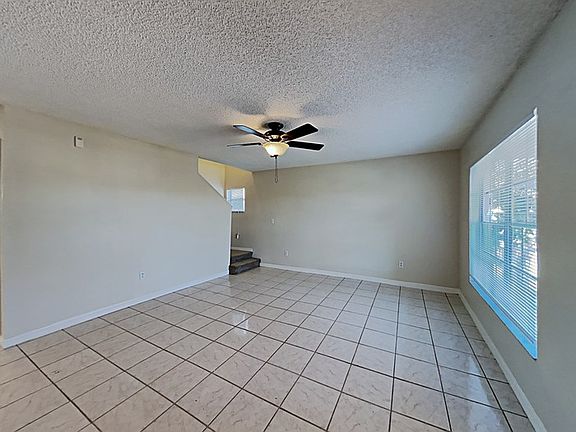 3rd image of 3634 Wimbledon Ln